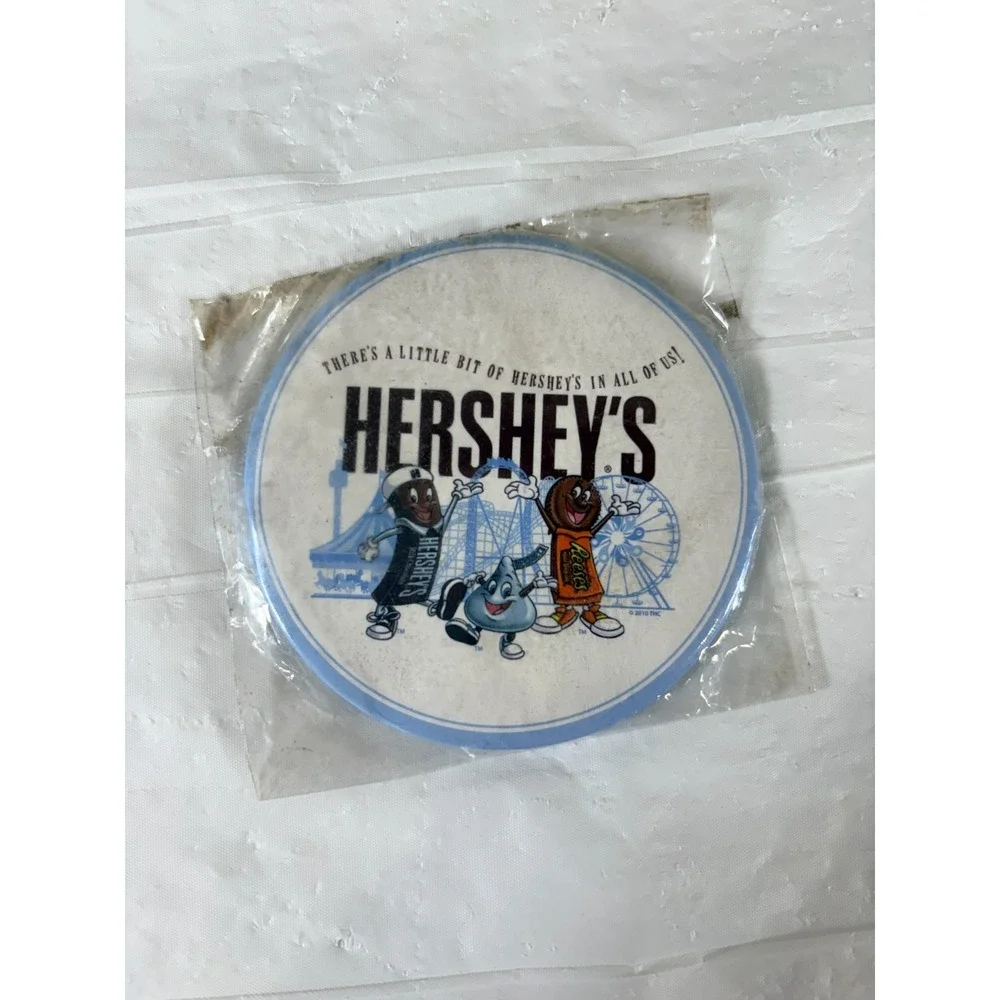 Vintage Hershey's Kiss, Chocolate Bar, Reese's Souvenir Magnet‎ New And Sealed